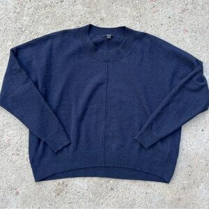 COS 100% Cashmere Crewneck Sweater Navy Blue Sz XS Quiet Luxury Old Money